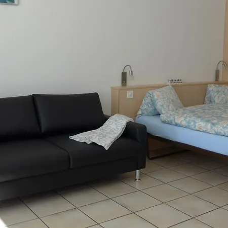 Haus Amici 아파트 사스그룬트